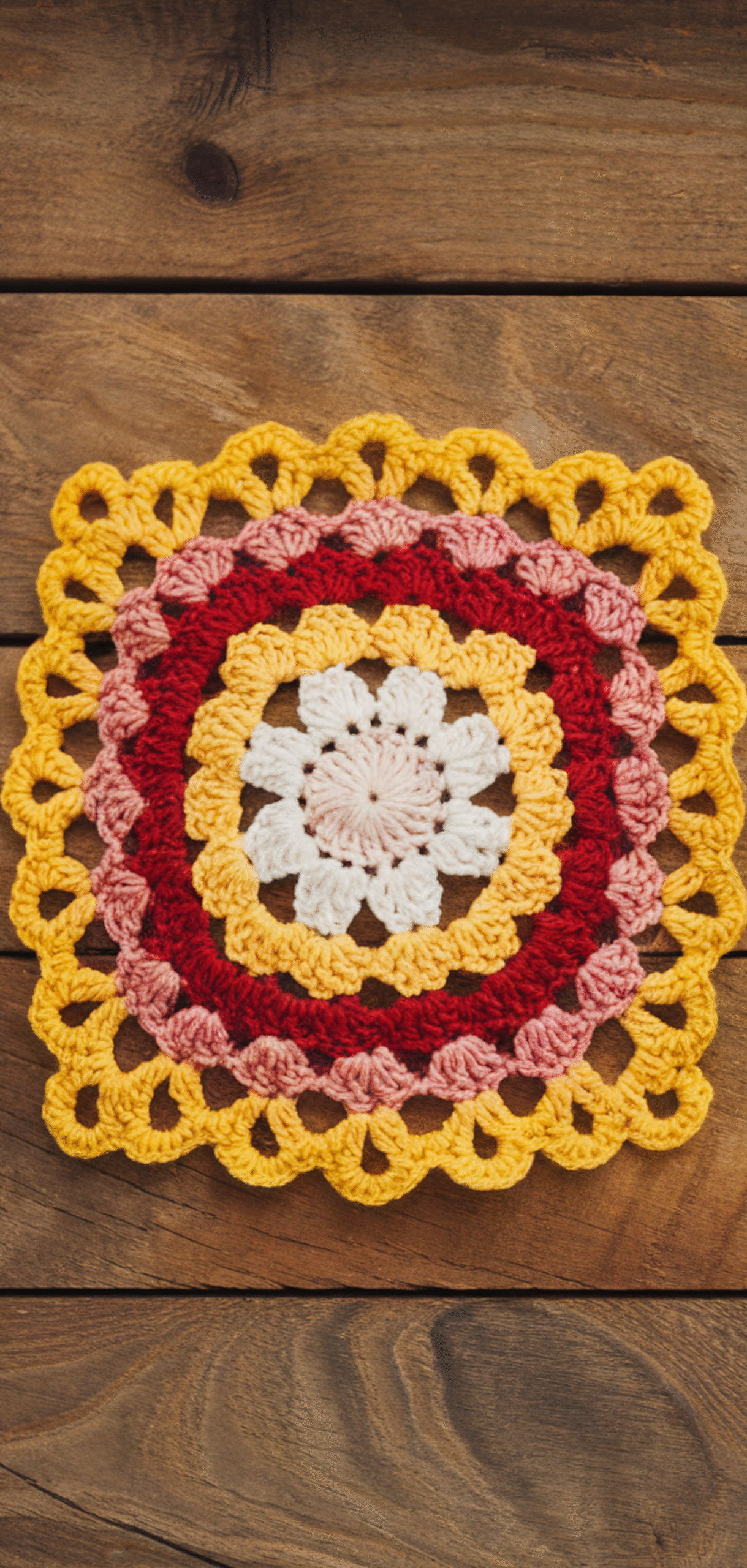 12 Creative Sunburst Granny Square Ideas